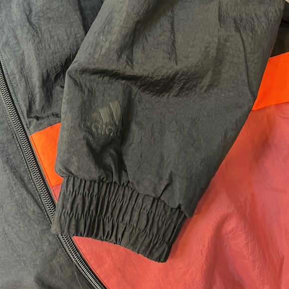 ADIDAS Womens Essentials Authentic Track Wind Breaker Jacket ActiveWear Size M - Picture 10 of 10